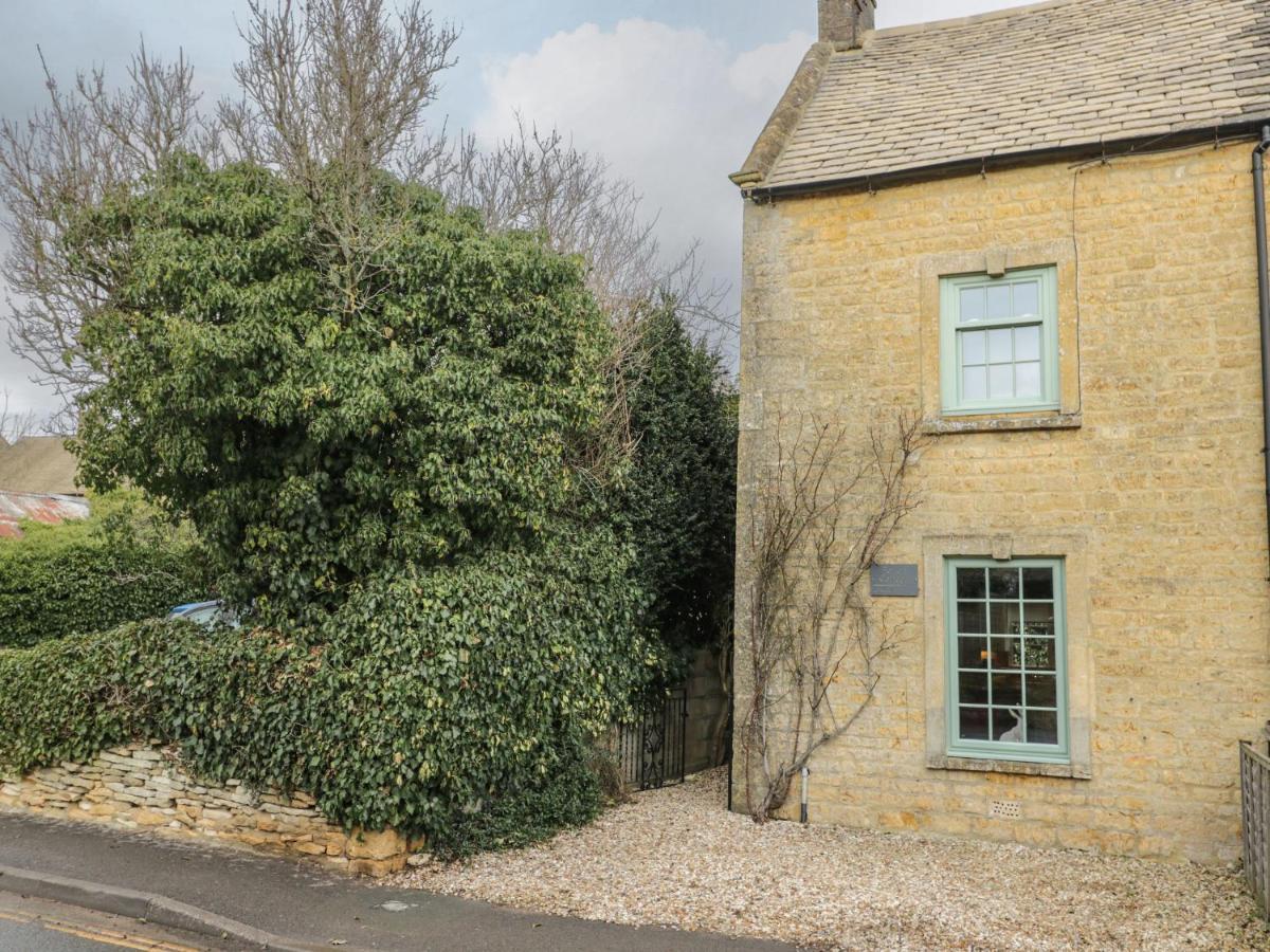 Barton Cottage Cheltenham Exterior photo